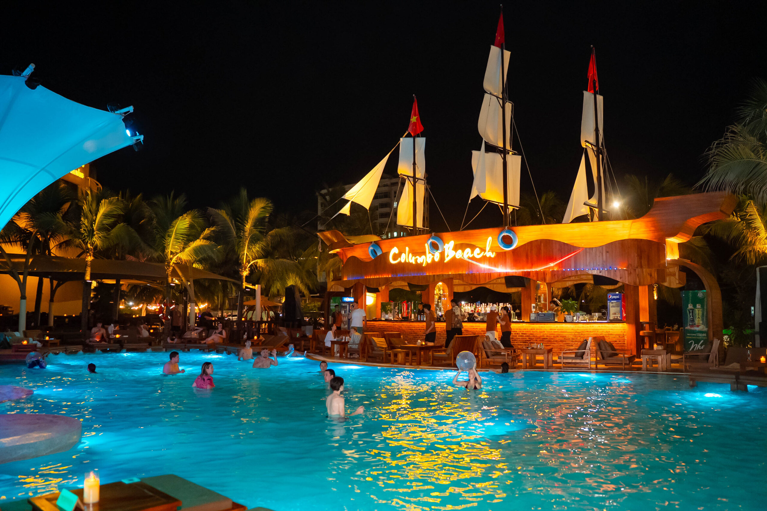 beach club Đà Nẵng